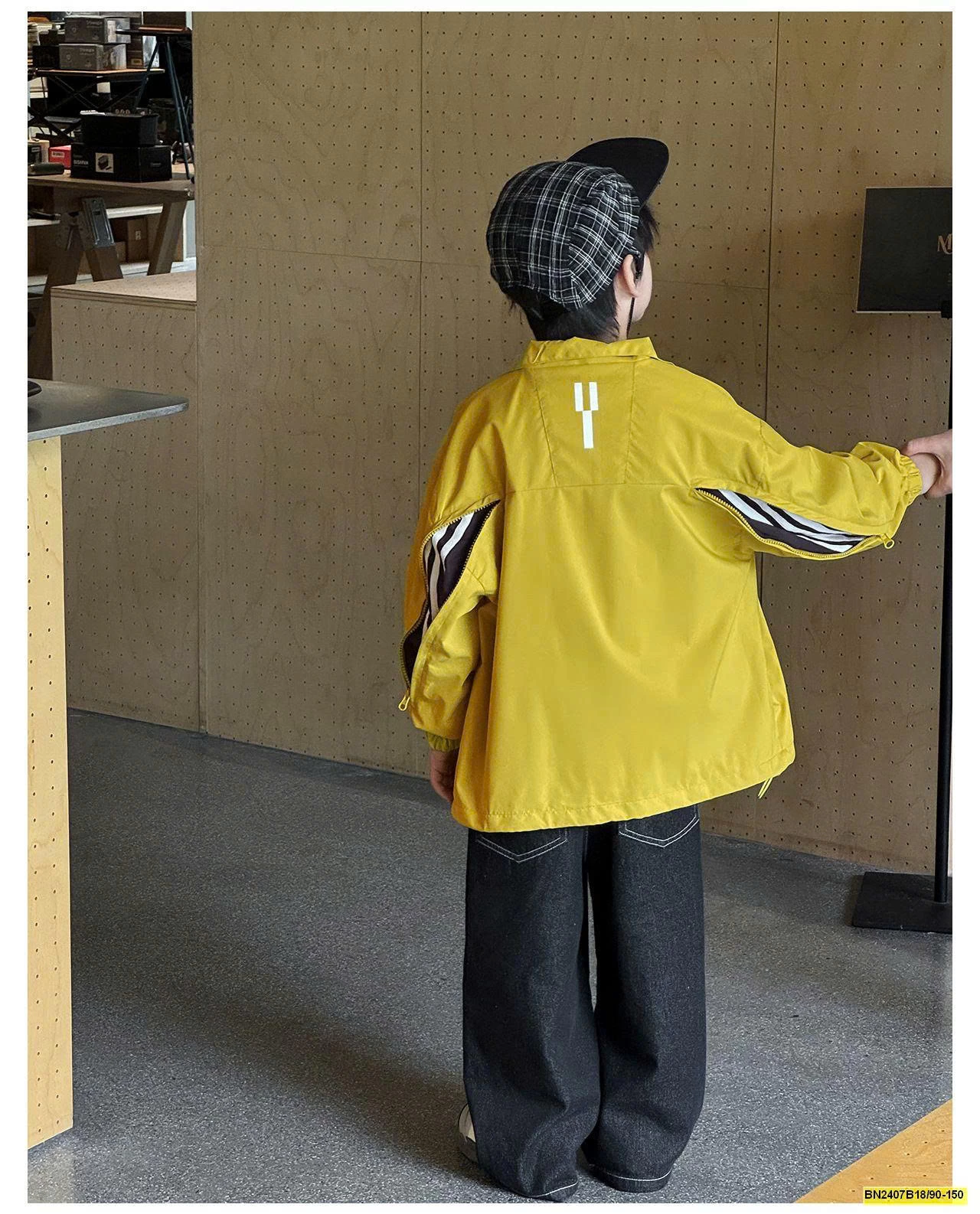 ÁO KHOÁC GIÓ VÀNG  AOAOKIDS