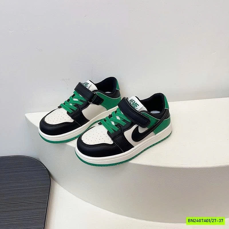 GIÀY THỂ THAO QUAI DÁN