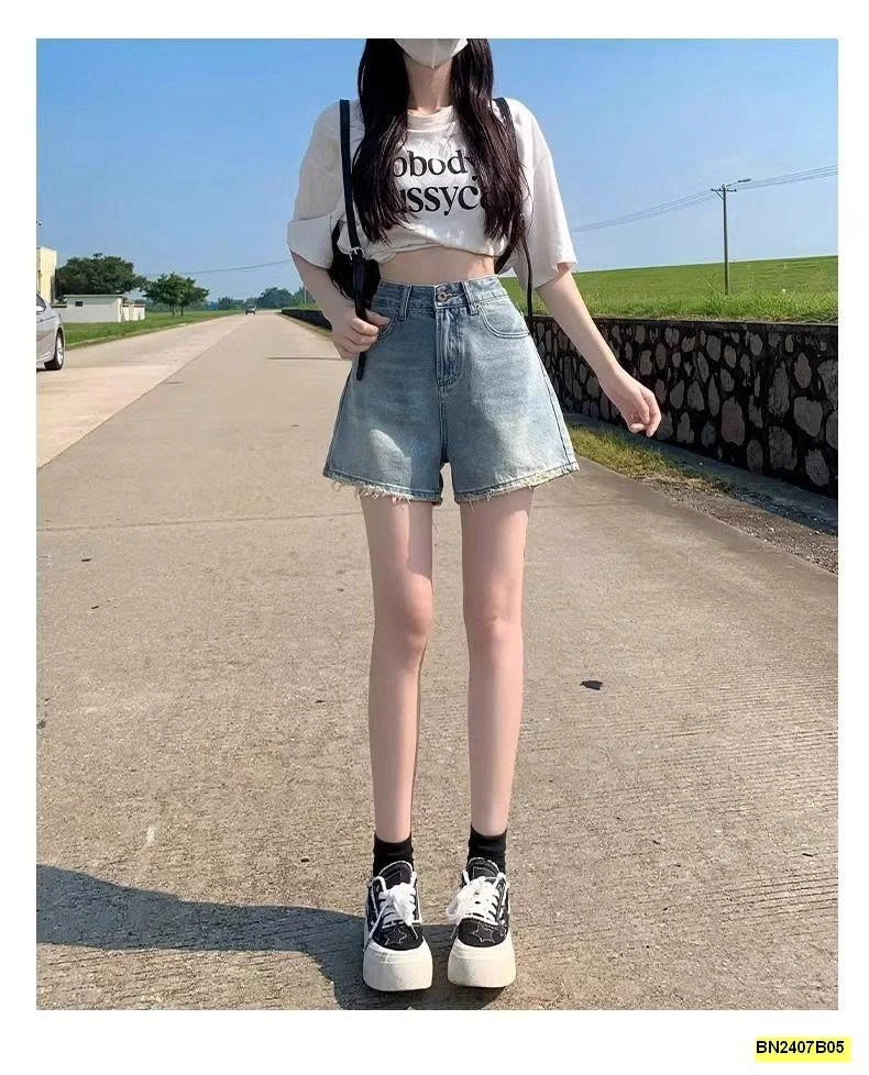 QUẦN SHORT JEAN TÚI RÁCH
