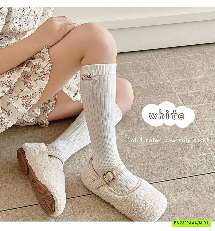 SÉT 3Đ TẤT NGANG GỐI GẮN NƠ TIỂU THƯ