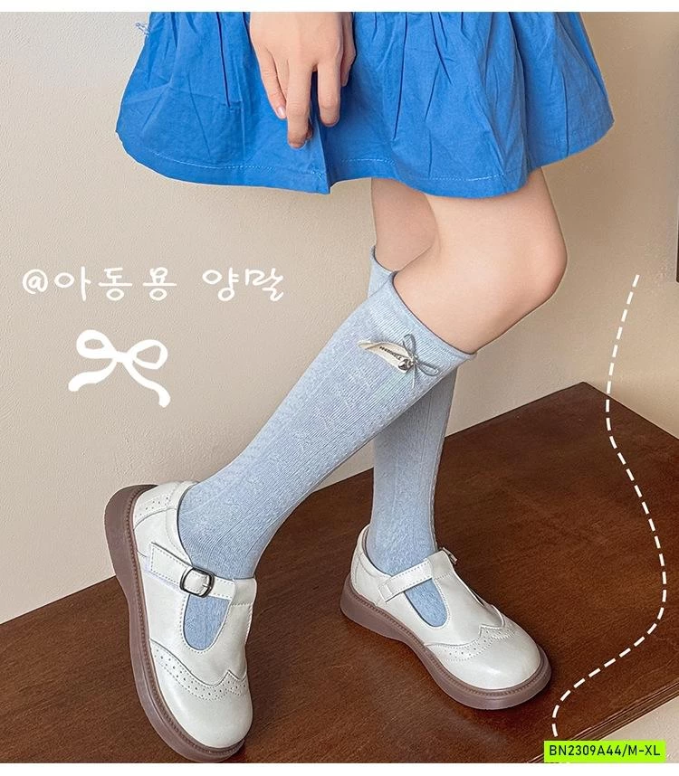 SÉT 3Đ TẤT NGANG GỐI GẮN NƠ TIỂU THƯ