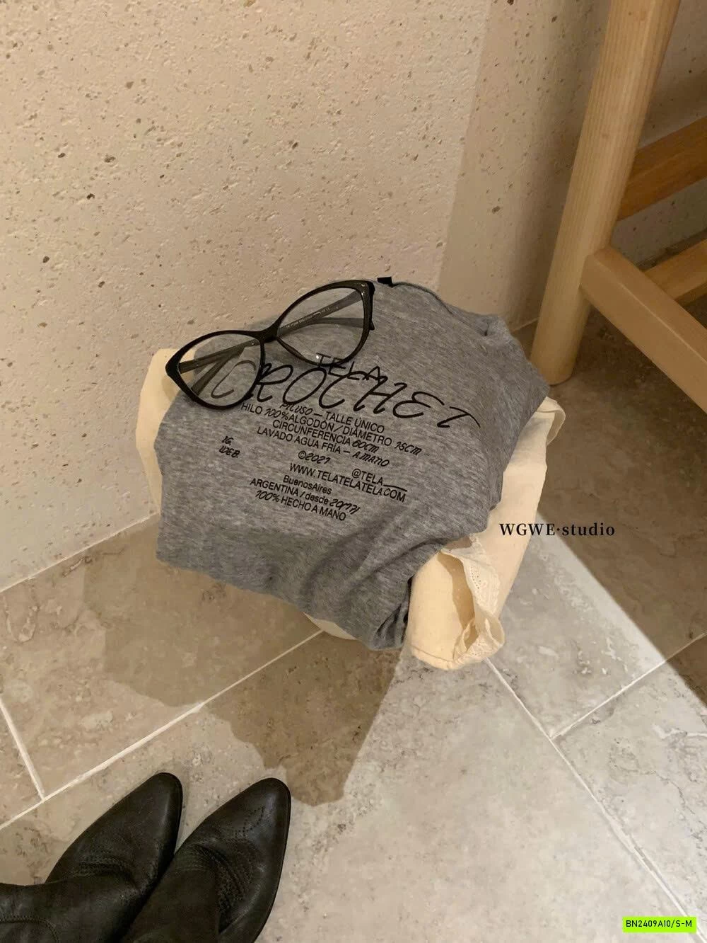 ÁO THUN GIẤY IN CHỮ WGWE7329