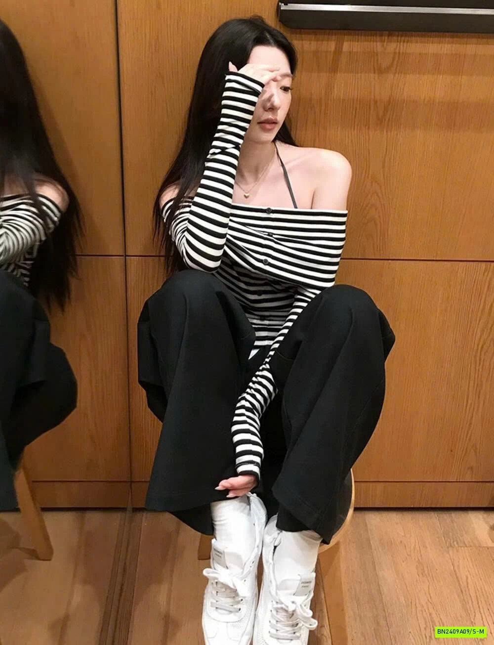 ÁO THUN KẺ TRỄ VAI WGWE7450