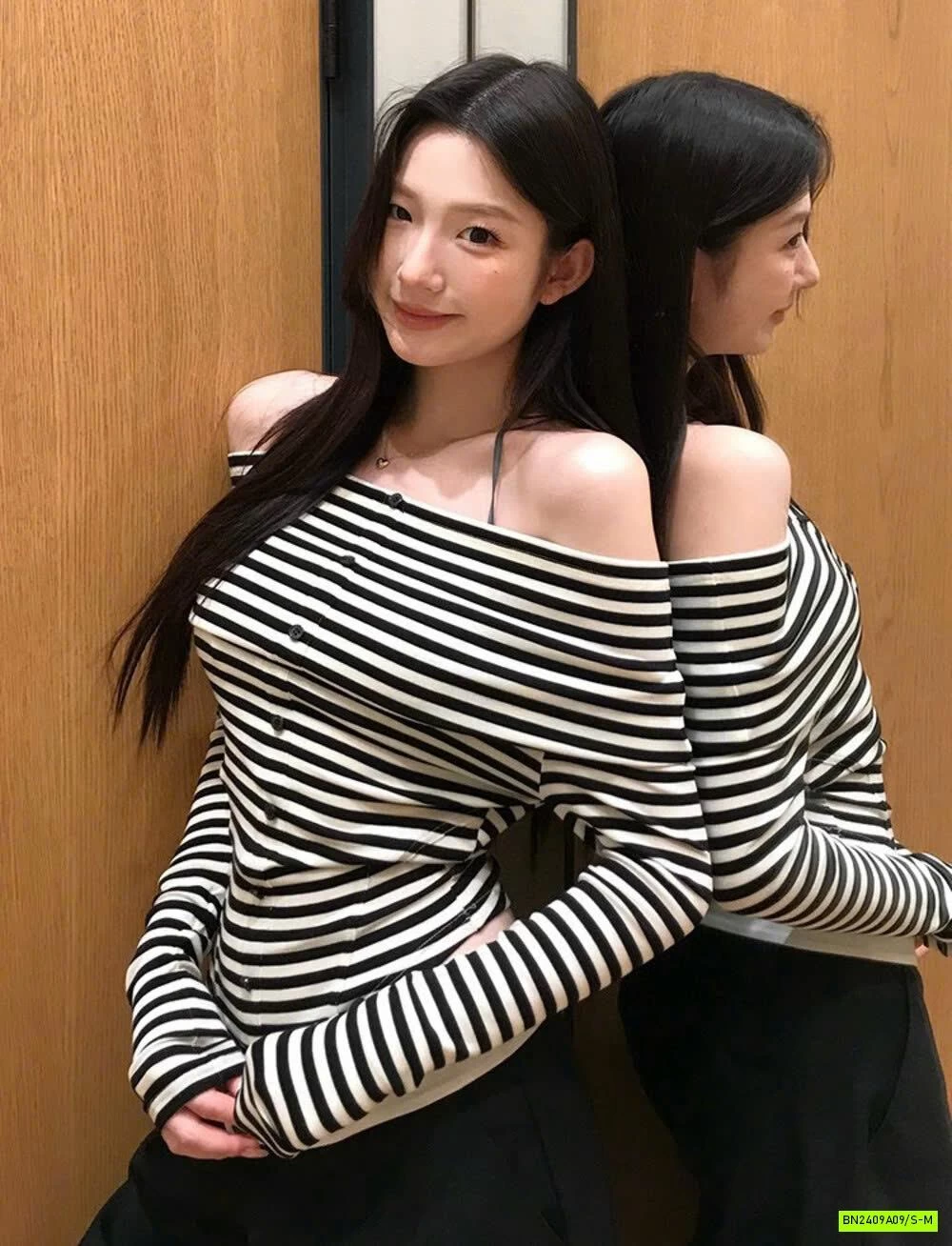 ÁO THUN KẺ TRỄ VAI WGWE7450