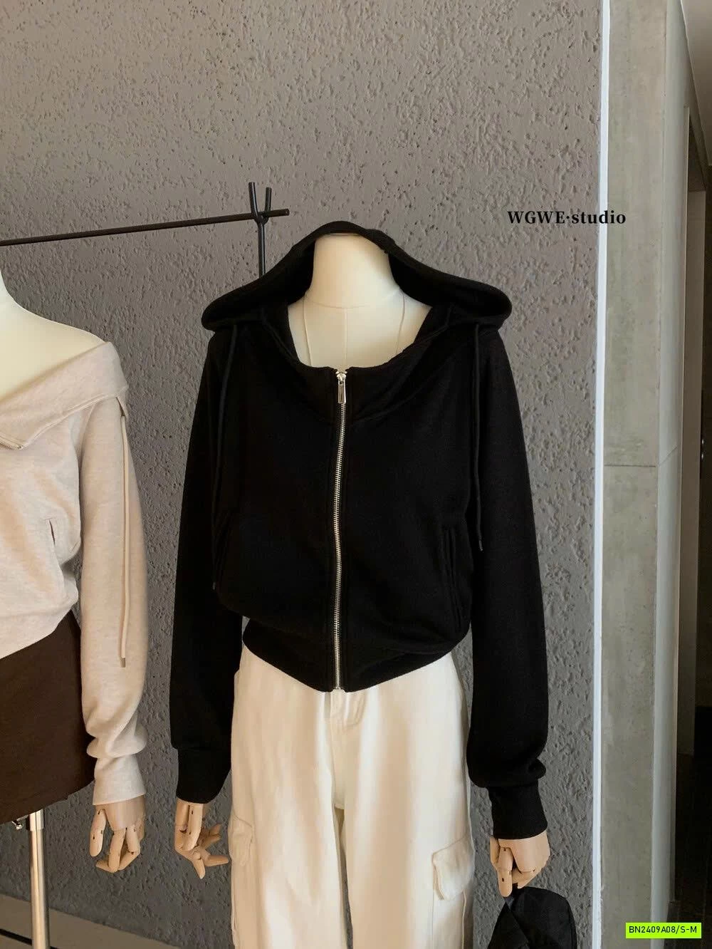 KHOÁC HOODIE LEN WGWE7184