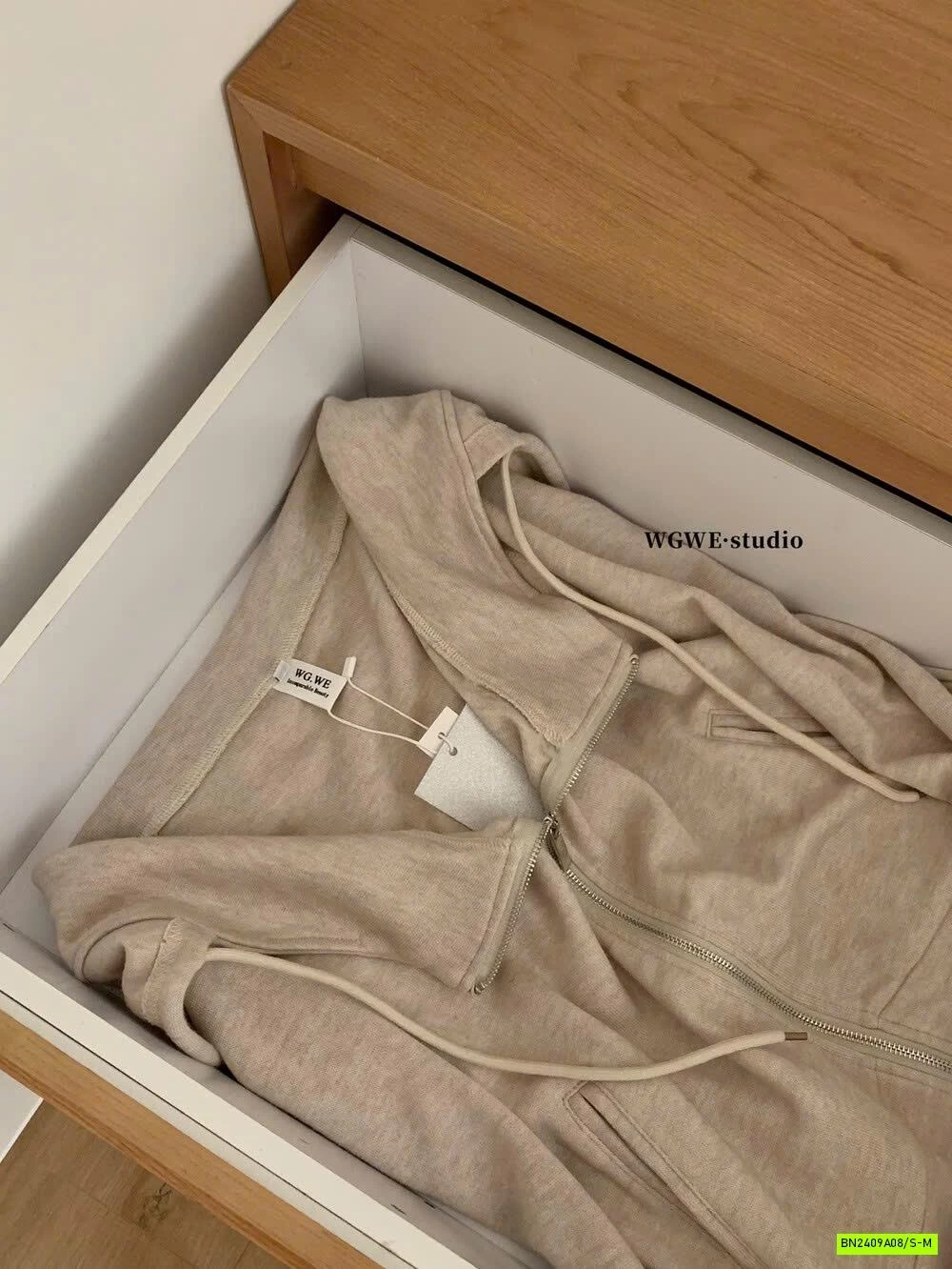 KHOÁC HOODIE LEN WGWE7184