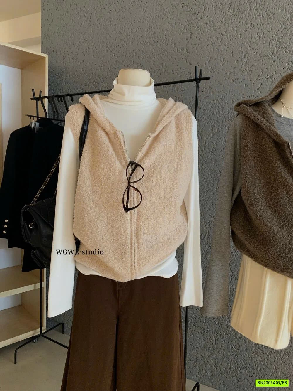 KHOÁC GILE LÔNG CỪU LIỀN MŨ WGWE