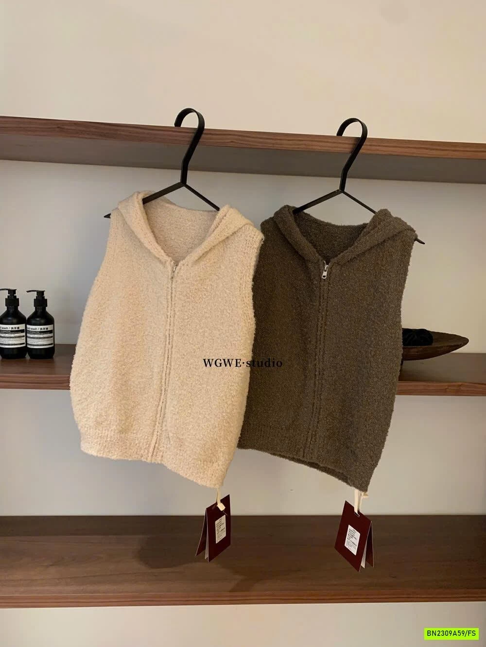 KHOÁC GILE LÔNG CỪU LIỀN MŨ WGWE