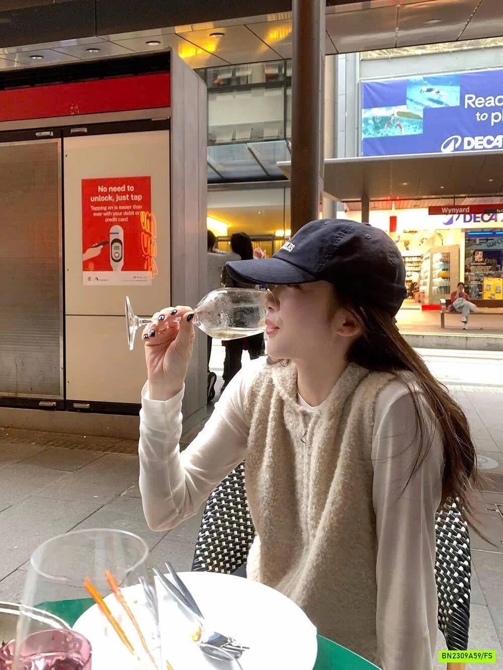 KHOÁC GILE LÔNG CỪU LIỀN MŨ WGWE