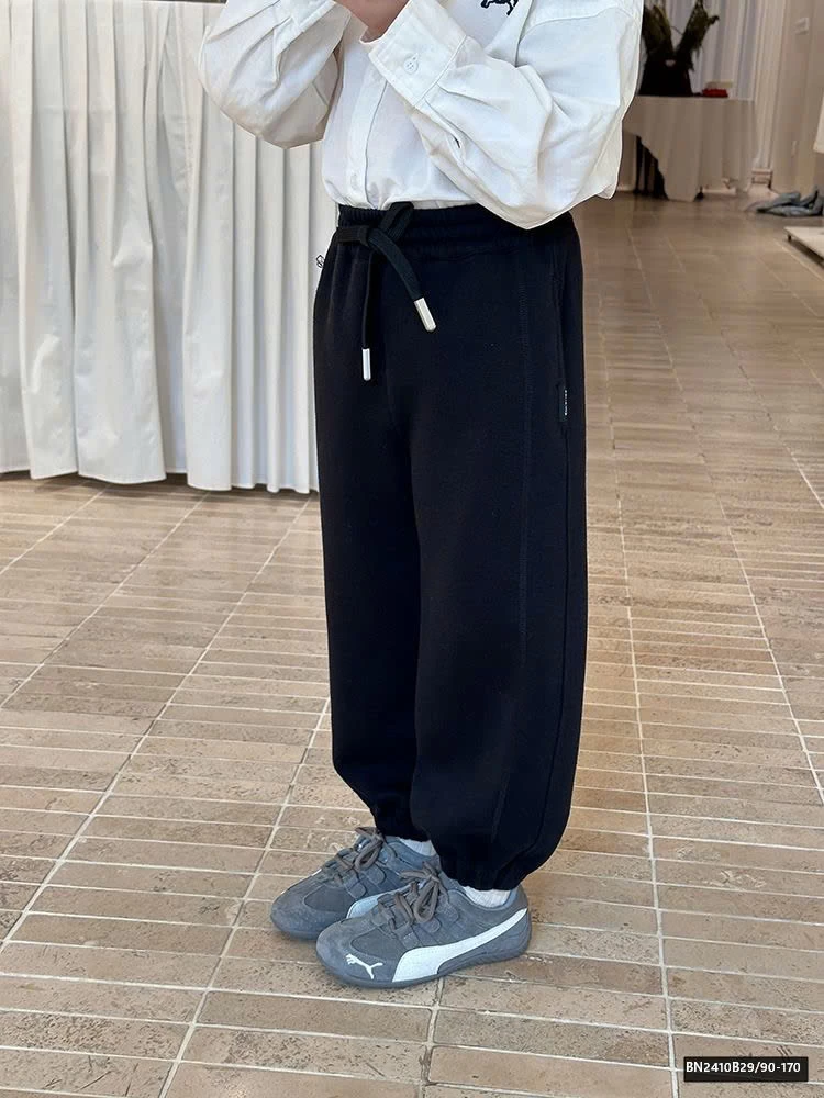 Quần nỉ bo gấu Ambb 25G050