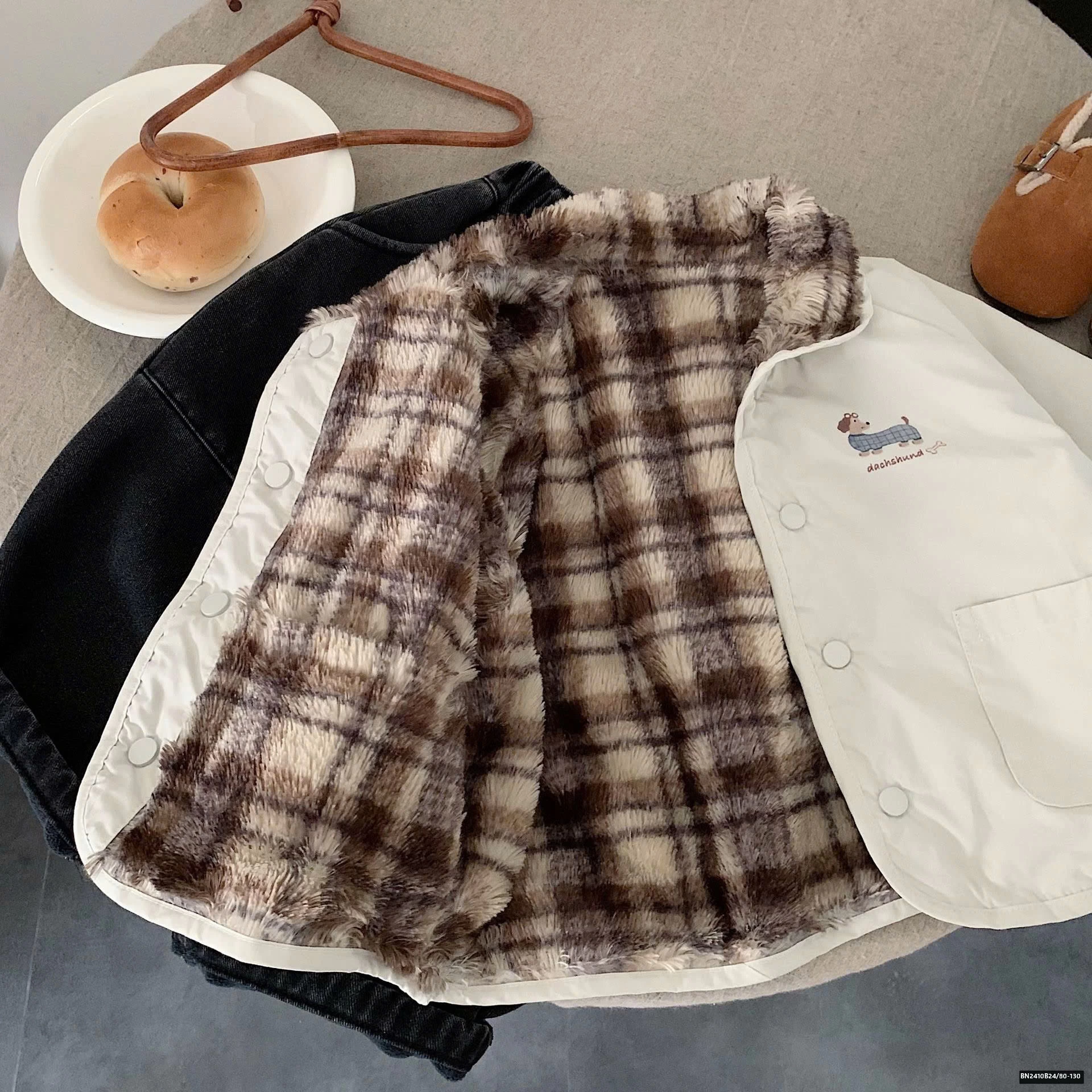 ÁO KHOÁC 2 MẶT LÔNG CARO NÂU