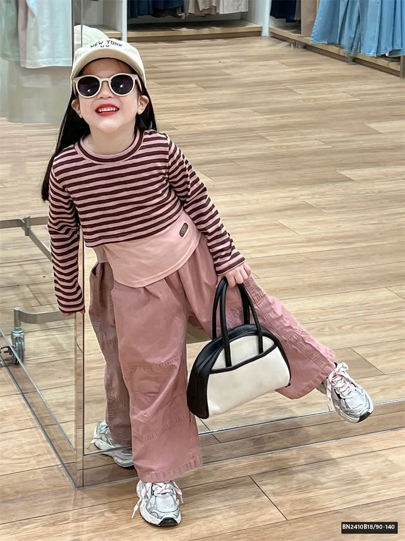 SÉT HỒNG KẺ NGANG BÉ GÁI