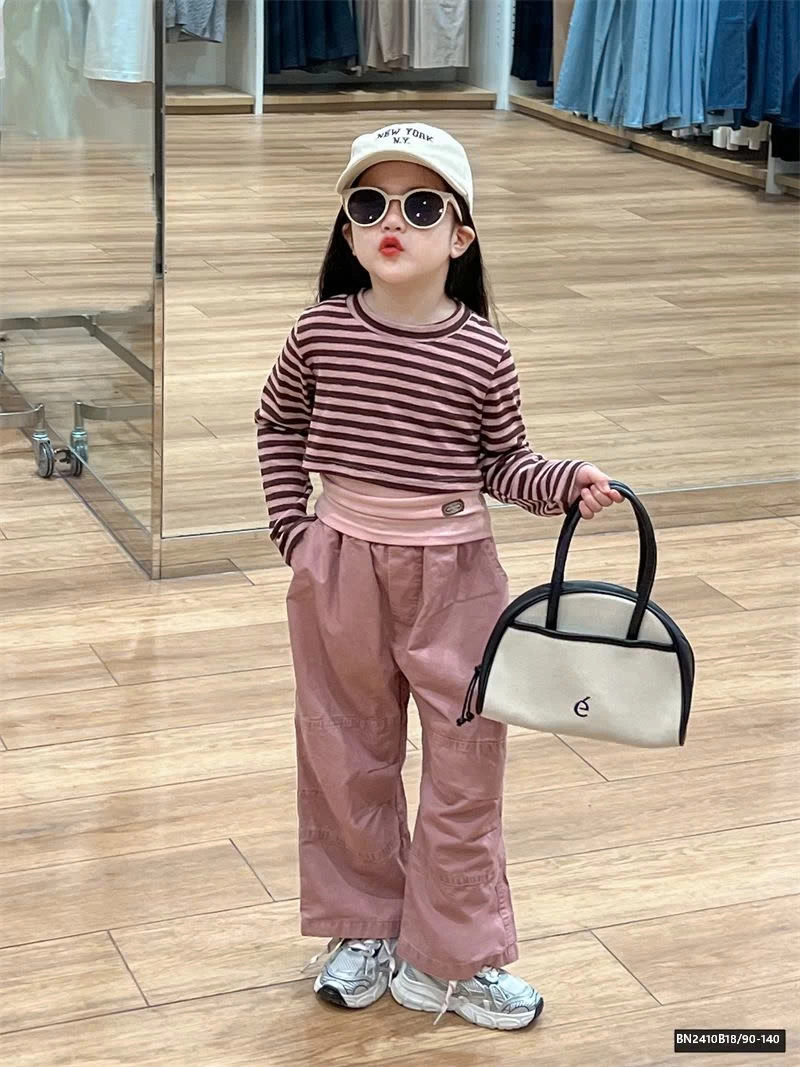 SÉT HỒNG KẺ NGANG BÉ GÁI