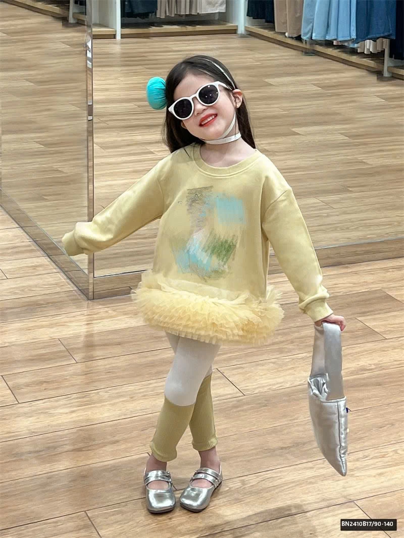 SÉT ÁO NỎ PHỐI VOAN MIX QUẦN LEFG VÀNG