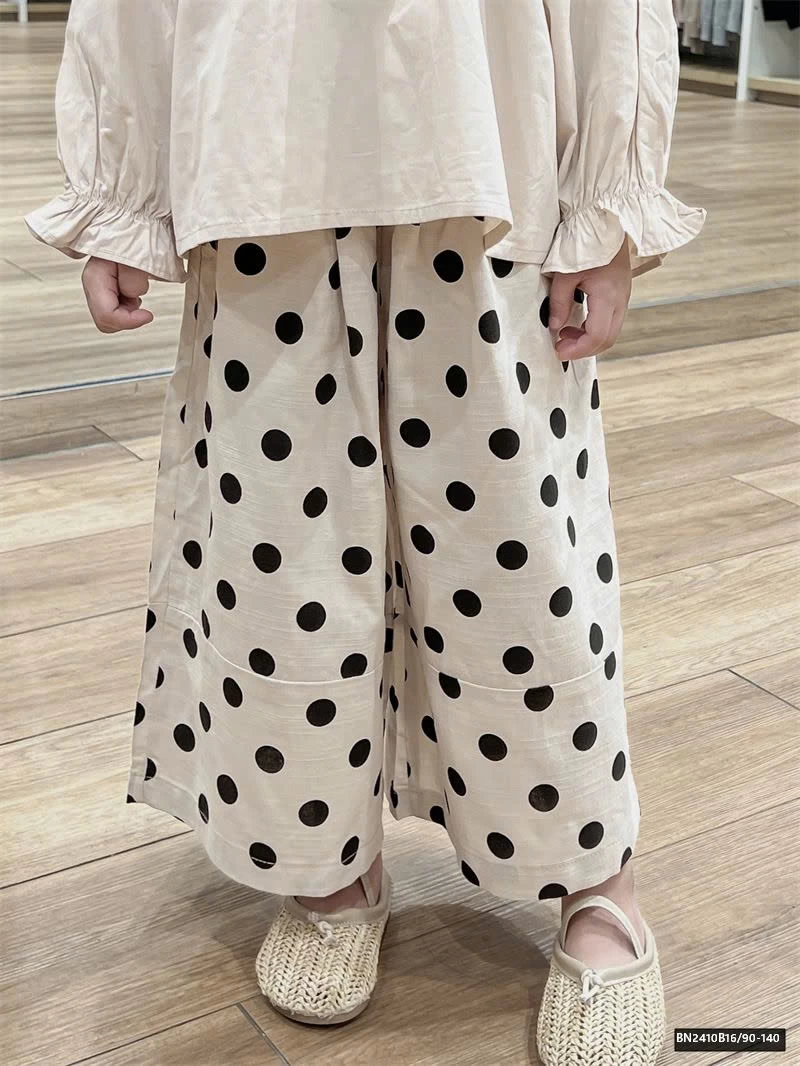 SÉT ÁO THÔ CỔ REN MIX QUẦN CHẤM BI HÀN QUỐC