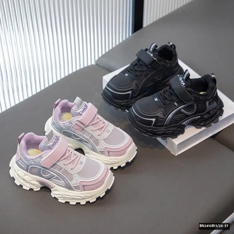 GIÀY THỂ THAO ĐẾ ĐINH