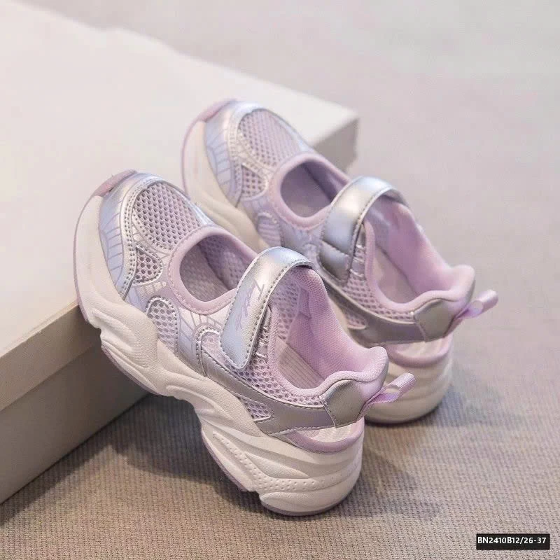 GIÀY THOÁNG KHÍ BG