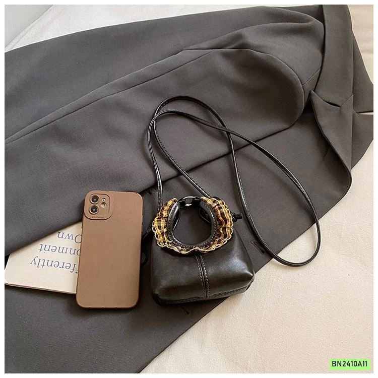 TÚI MINI VIỀN REN CARO