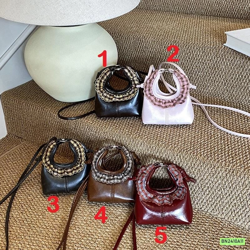 TÚI MINI VIỀN REN CARO