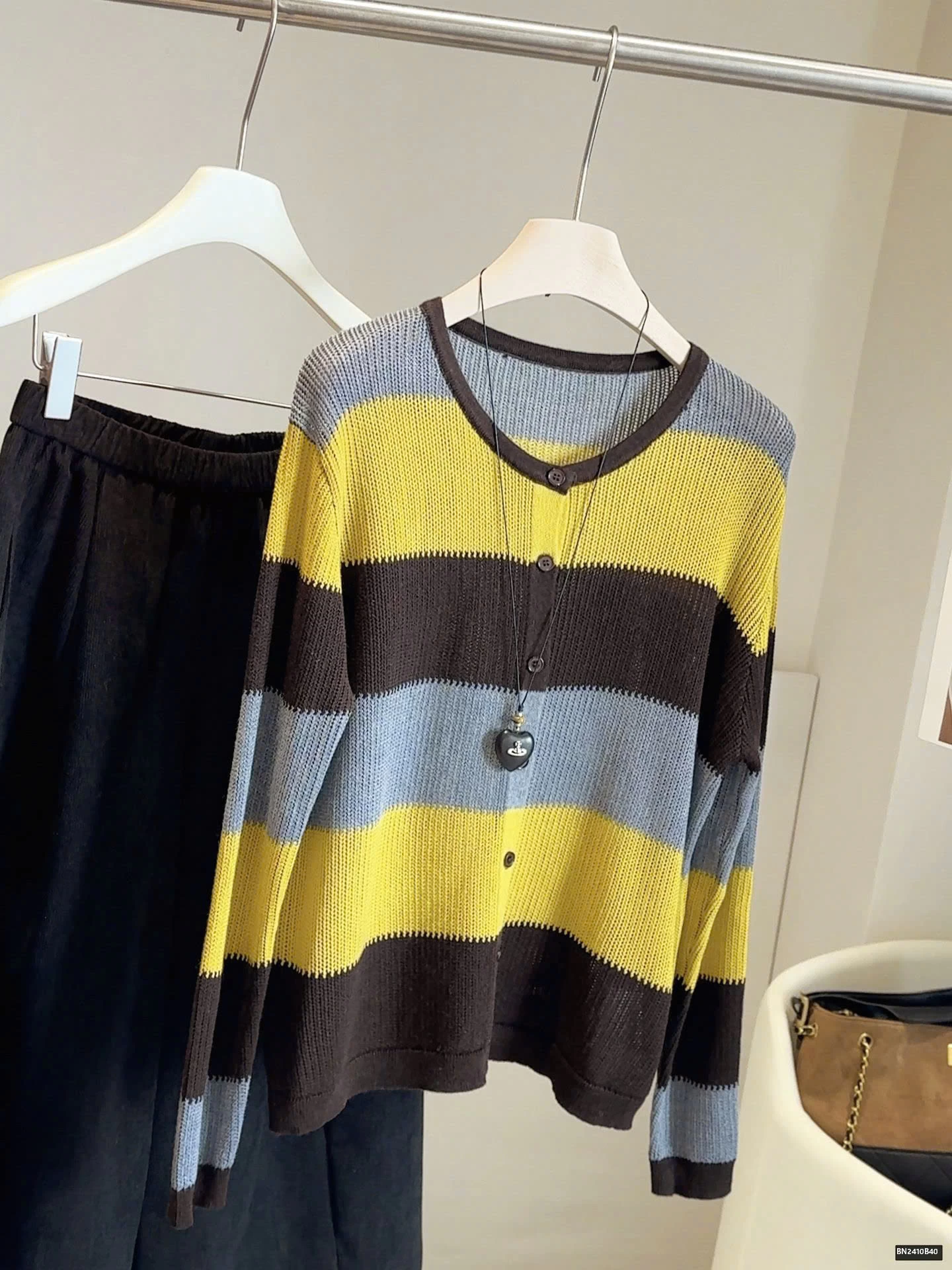 ÁO LEN DỆT PHỐI MÀU KẺ NGANG