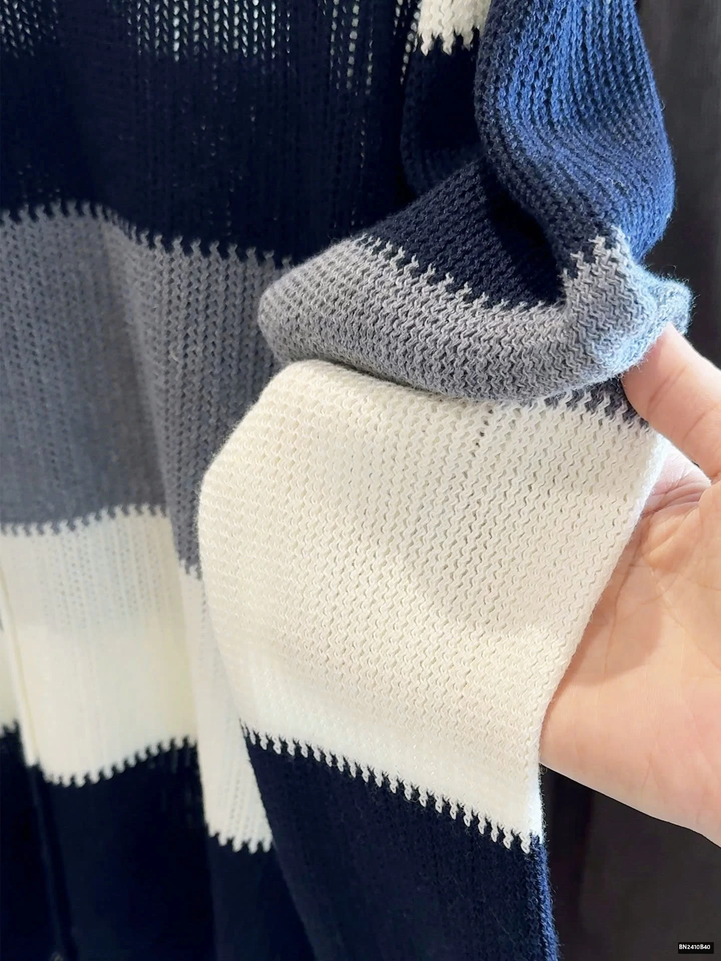 ÁO LEN DỆT PHỐI MÀU KẺ NGANG