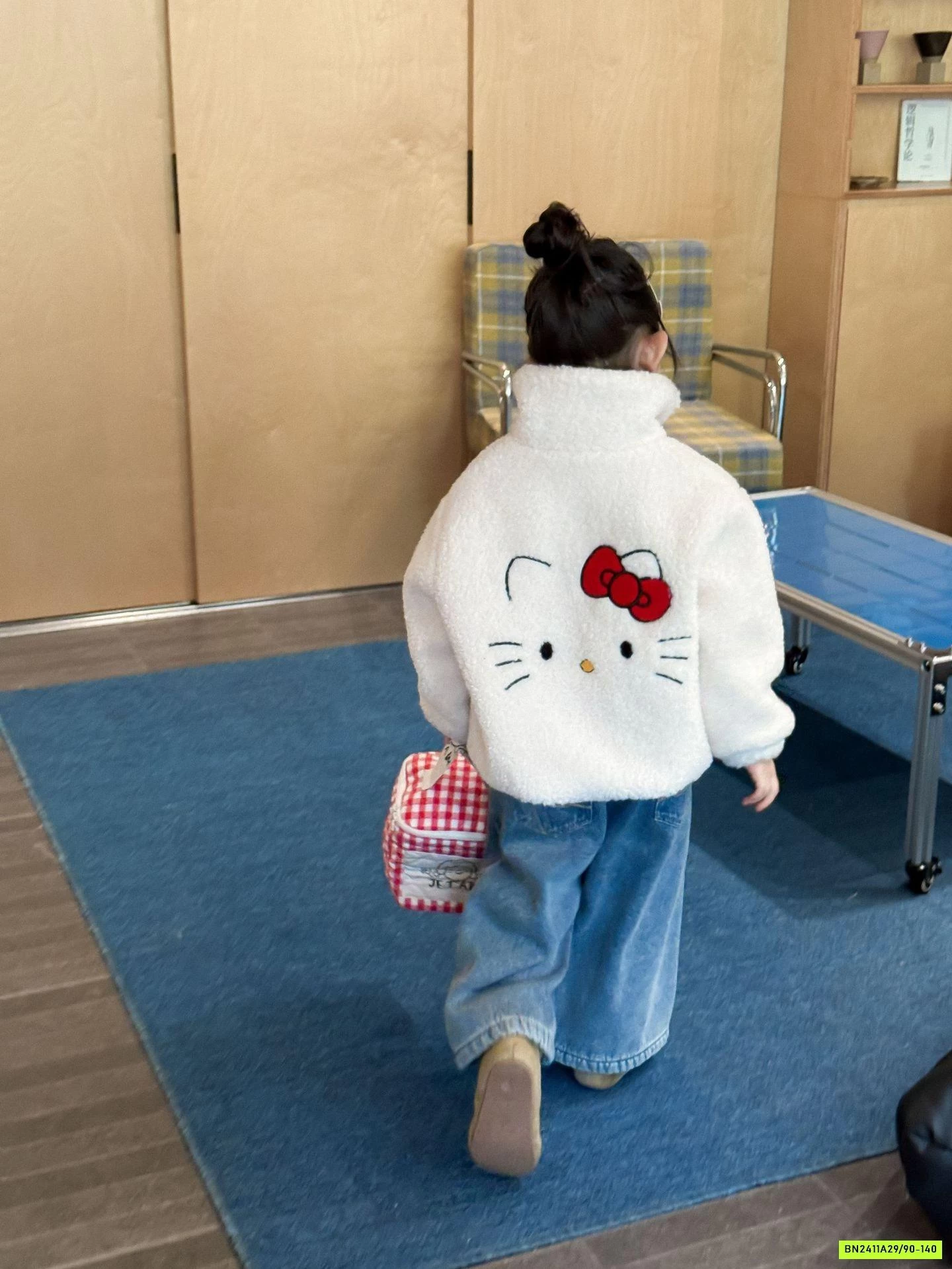 KHOÁC LÔNG CỪU KITTY