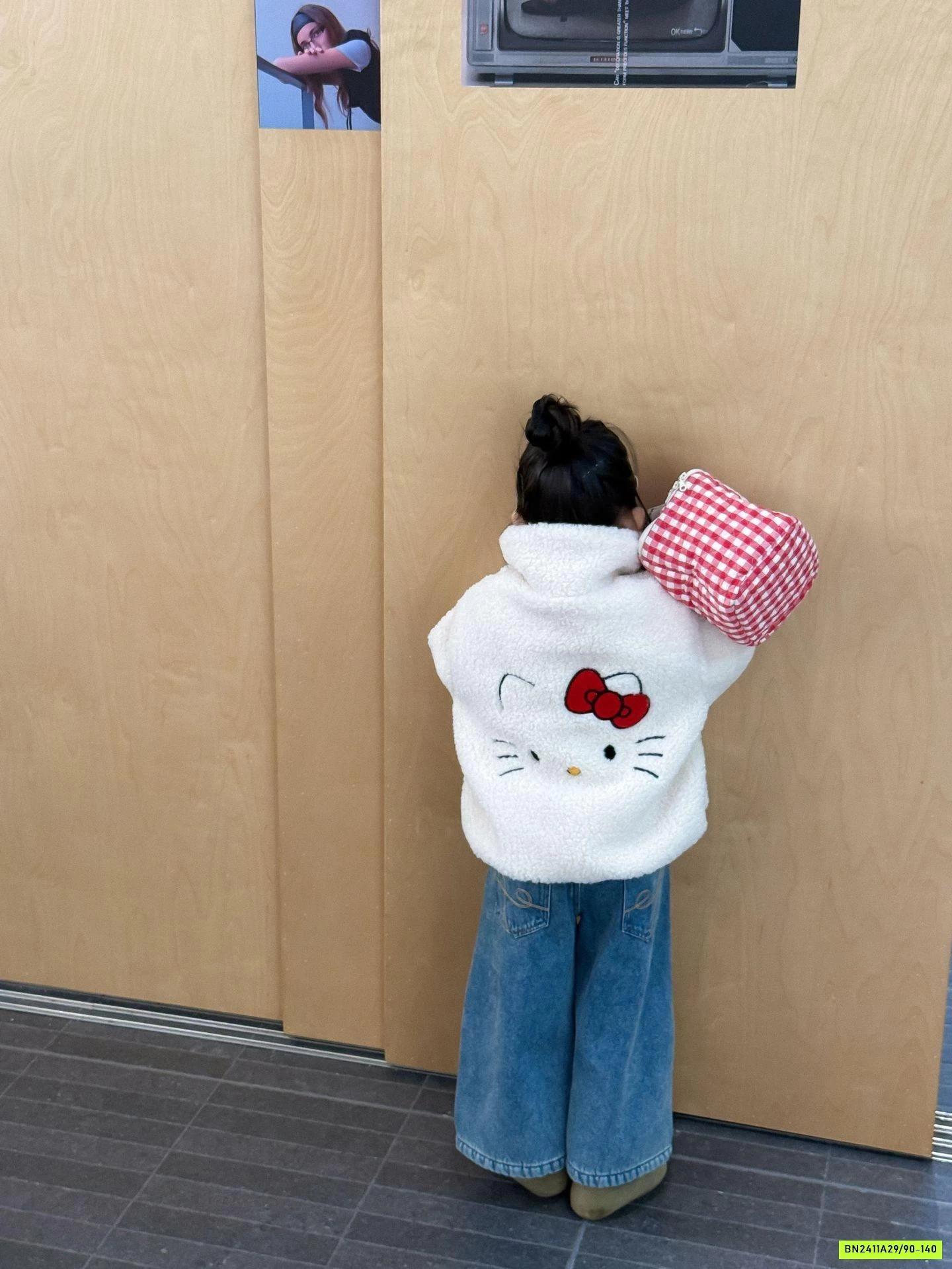 KHOÁC LÔNG CỪU KITTY