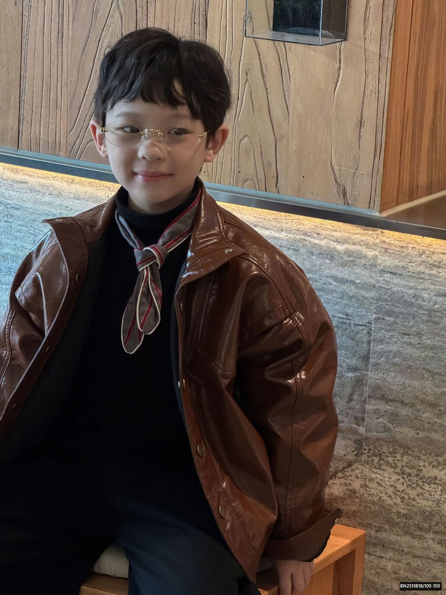 ÁO KHOÁC DA NÂU BÓNG