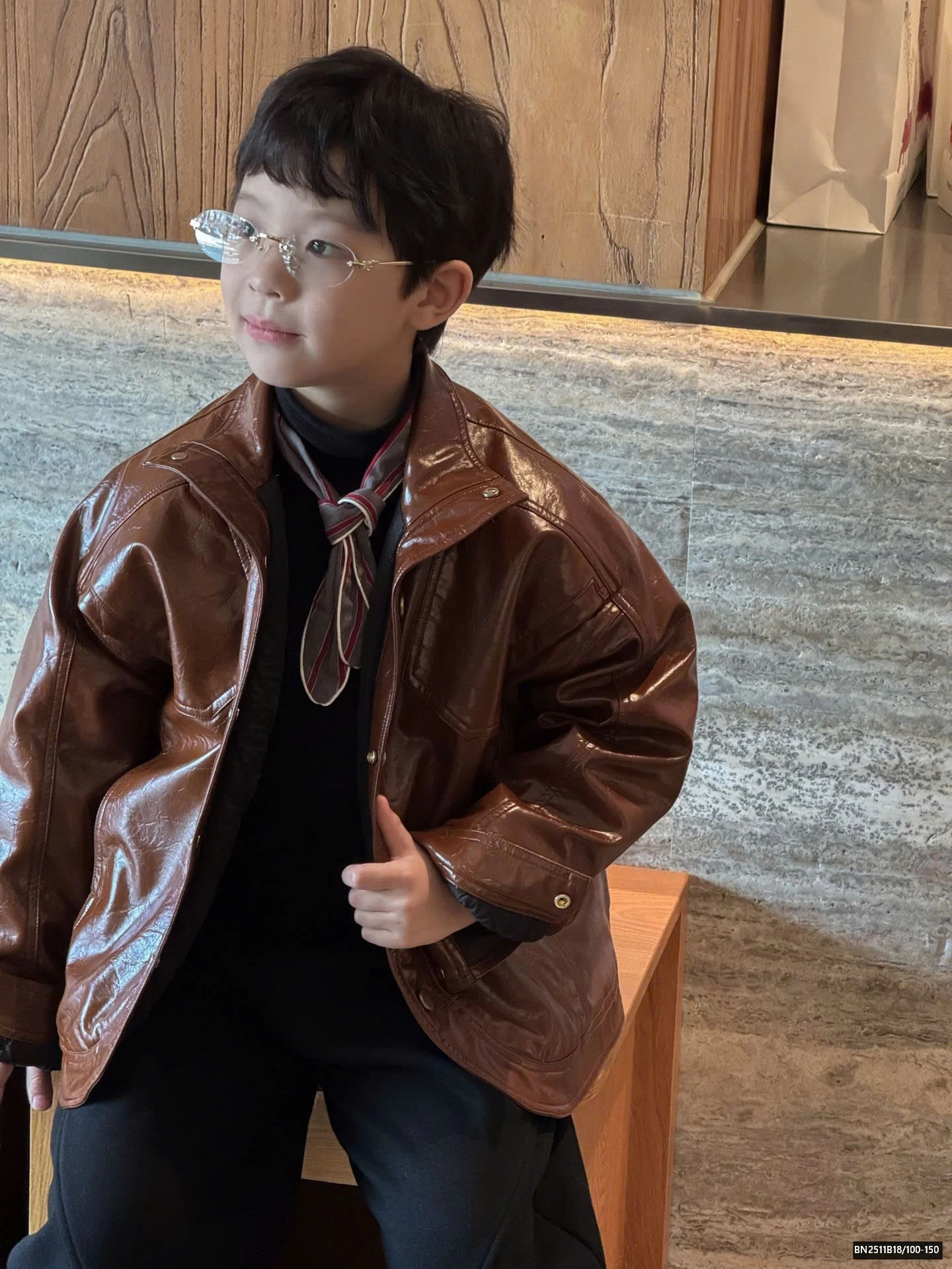 ÁO KHOÁC DA NÂU BÓNG