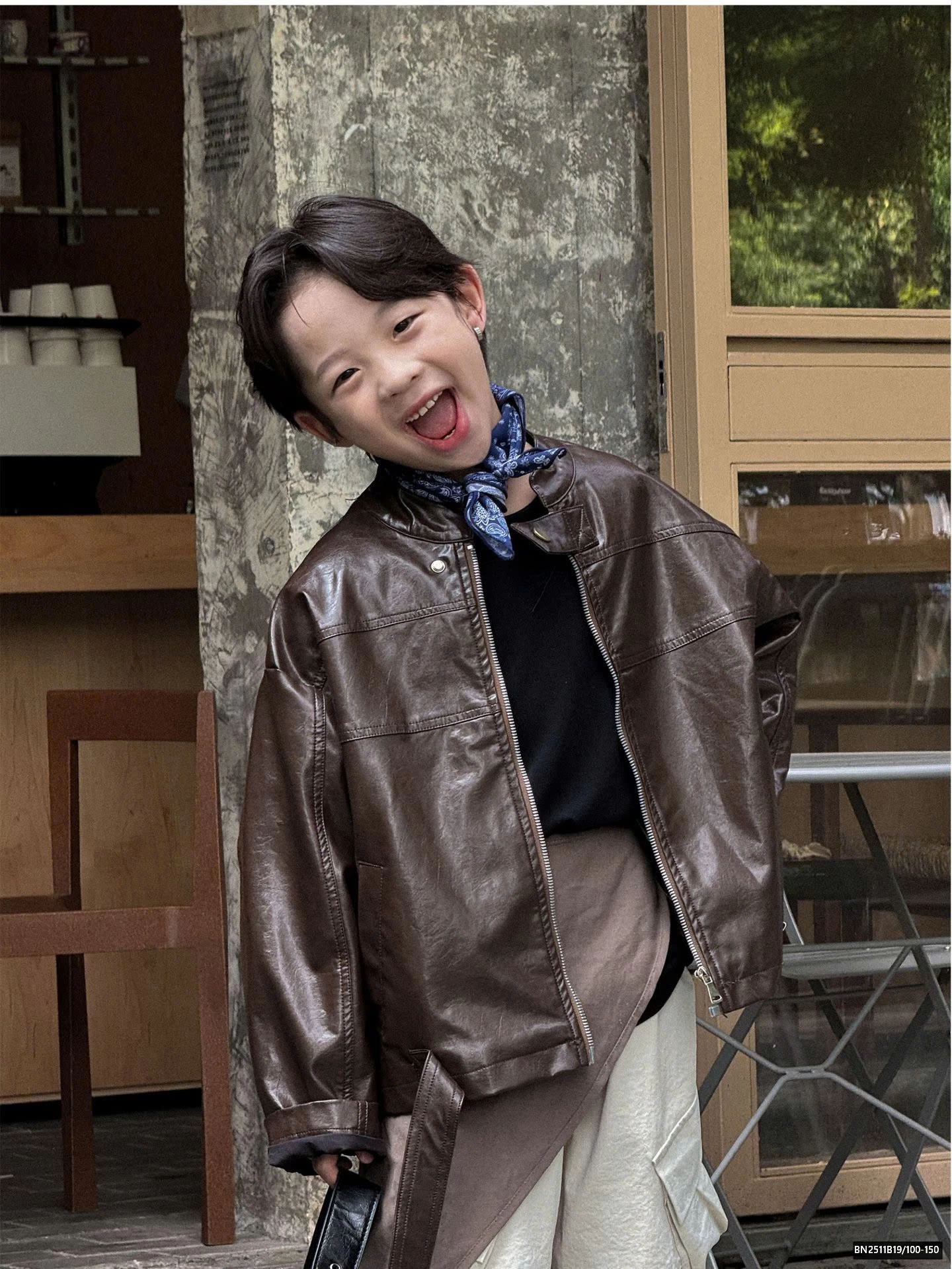 ÁO KHOÁC DA KÉO KHÓA CÁ TÍNH