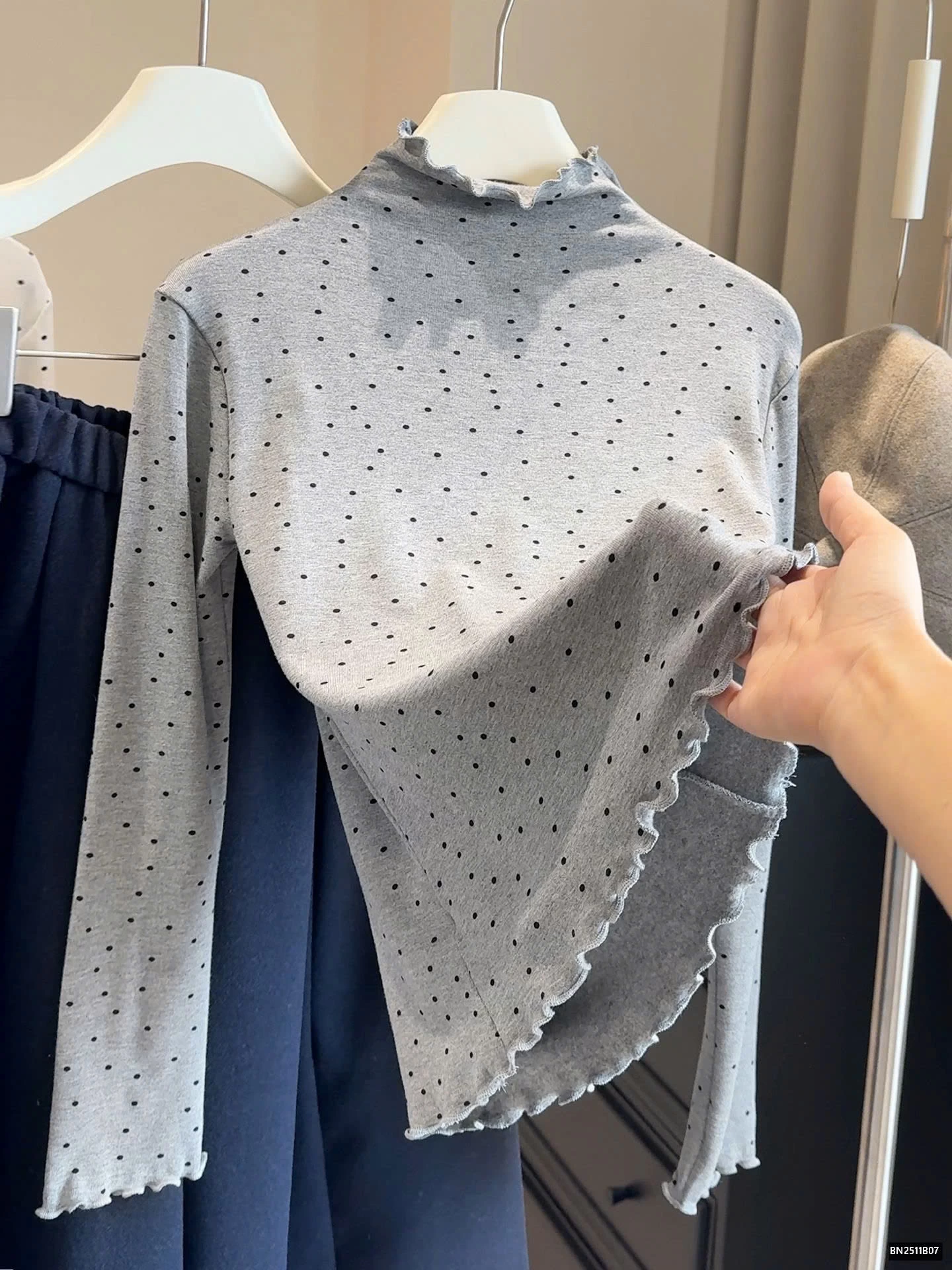 ÁO GIỮ NHIỆT CHẤM BI ANNA