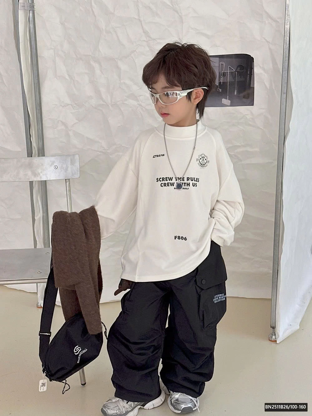 ÁO NỈ CHỮ NHỎ CỔ 3P