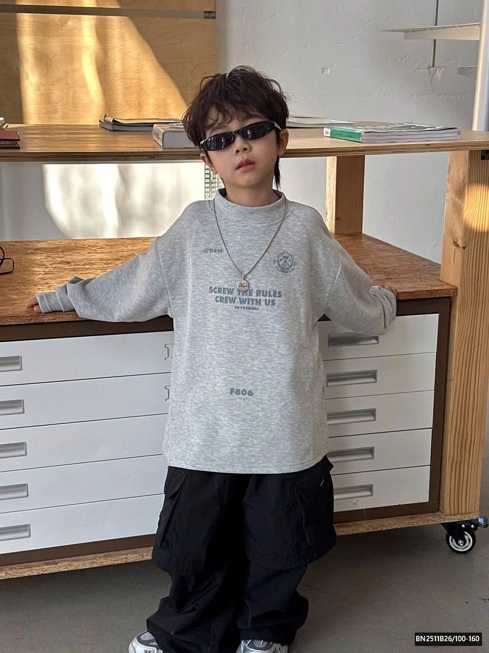 ÁO NỈ CHỮ NHỎ CỔ 3P