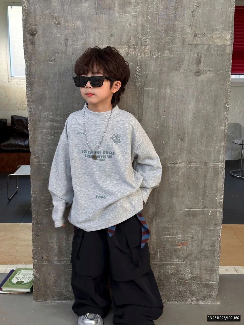 ÁO NỈ CHỮ NHỎ CỔ 3P