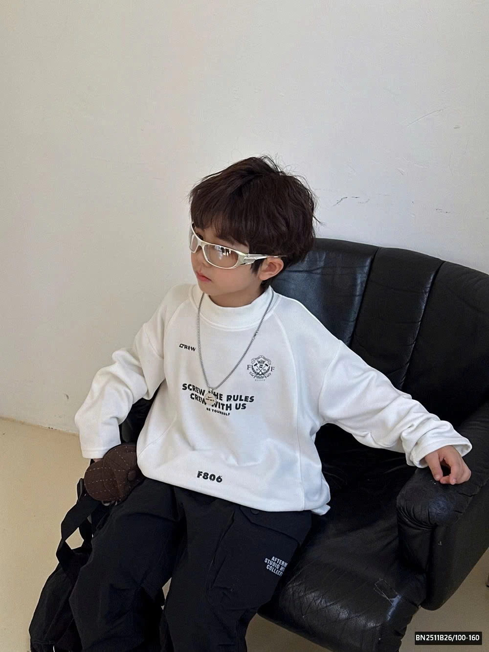 ÁO NỈ CHỮ NHỎ CỔ 3P