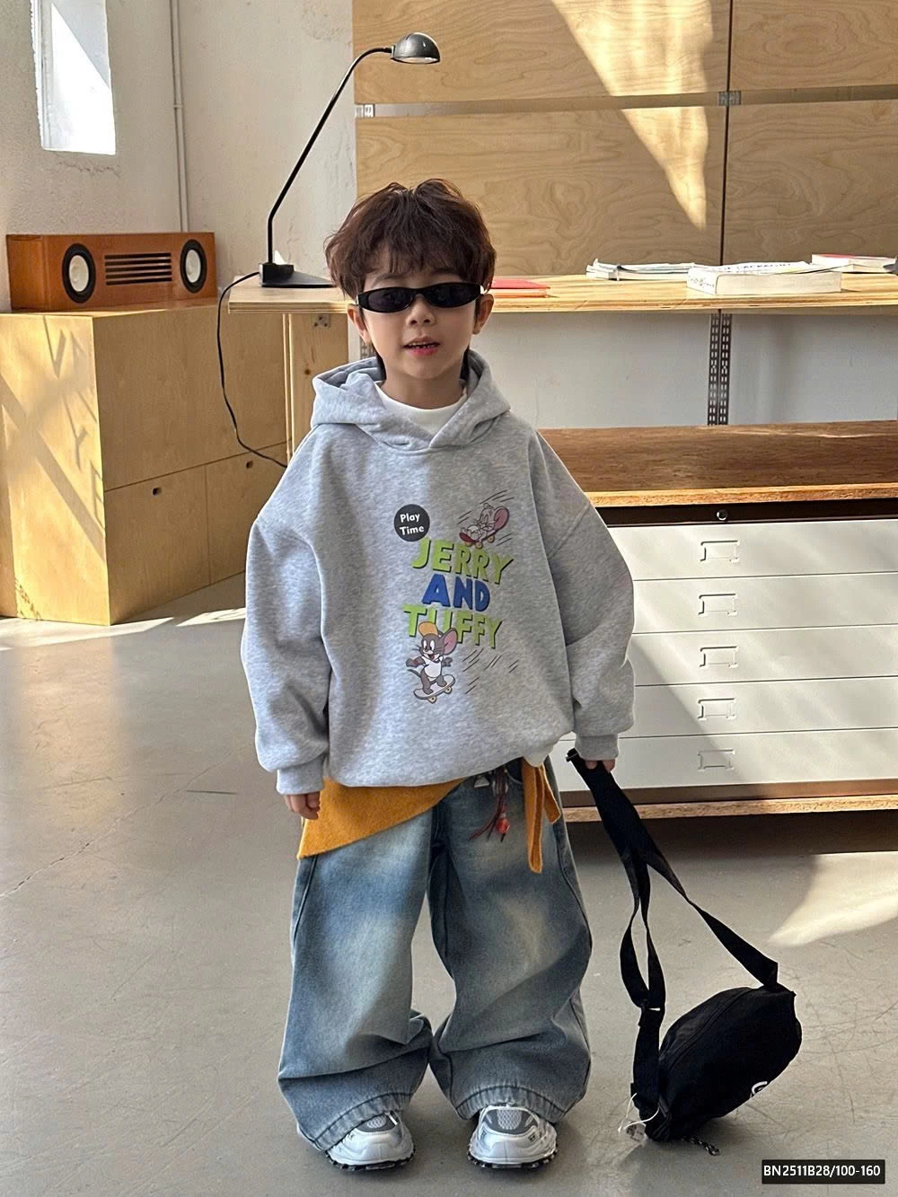 ÁO HOODIE XÁM JERRY