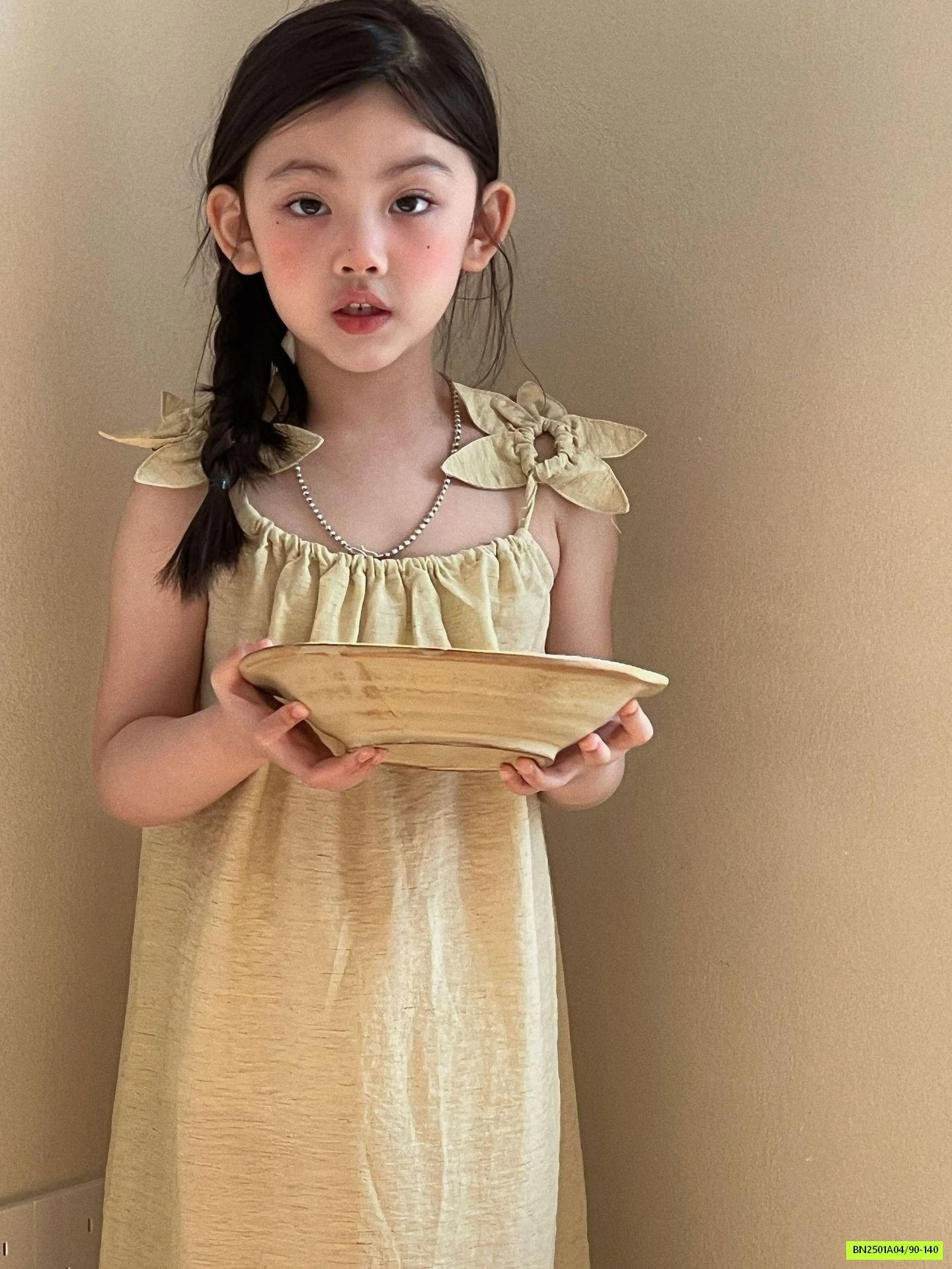 ĐẦM HOA 2 DÂY QUAI HOA