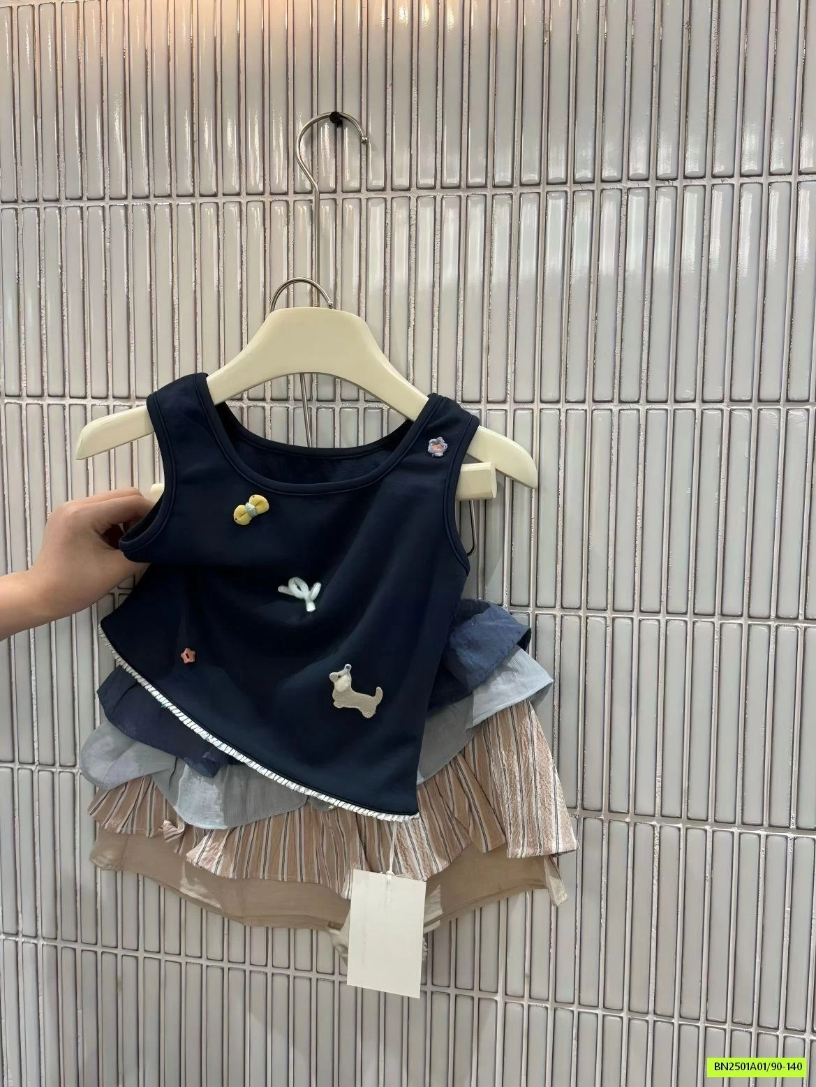 SÉT ÁO SÁT NÁCH MIX CV XẾP TẦNG