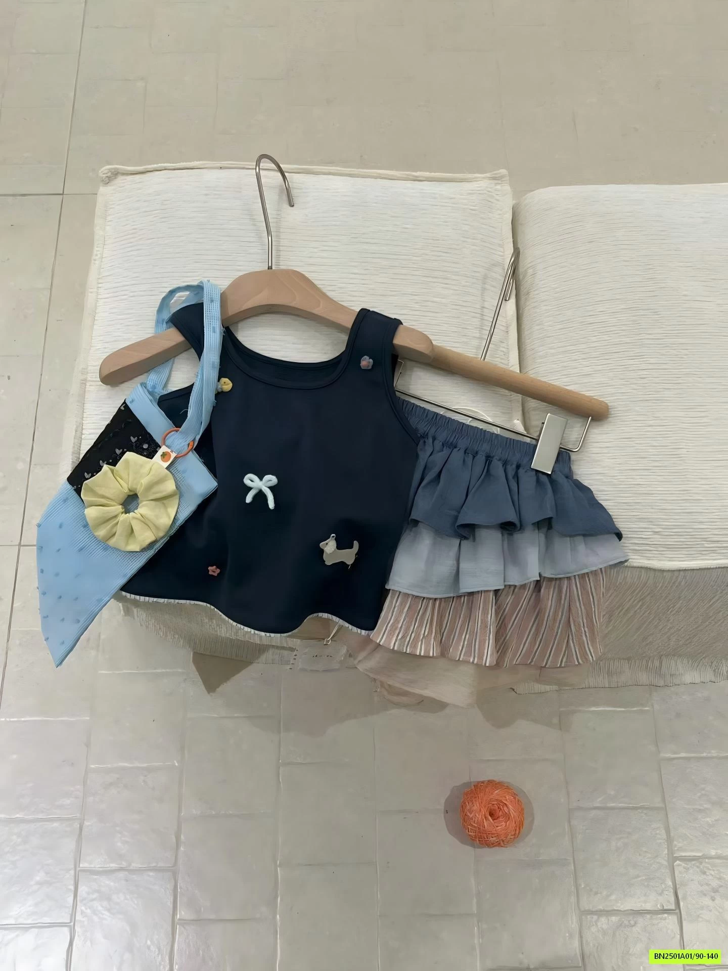 SÉT ÁO SÁT NÁCH MIX CV XẾP TẦNG