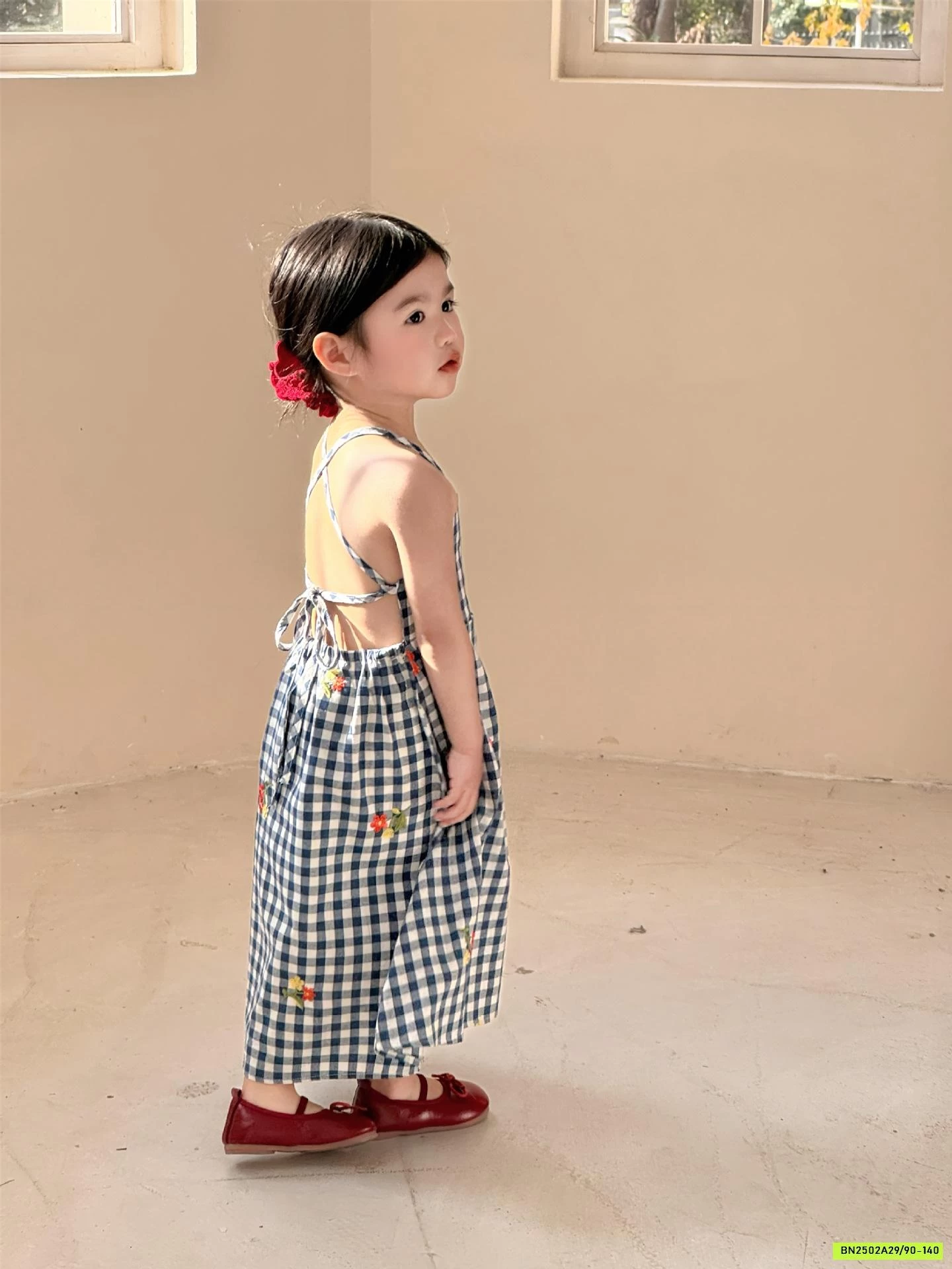 ĐẦM 2 DÂY CỔ YẾM HỞ LƯNG