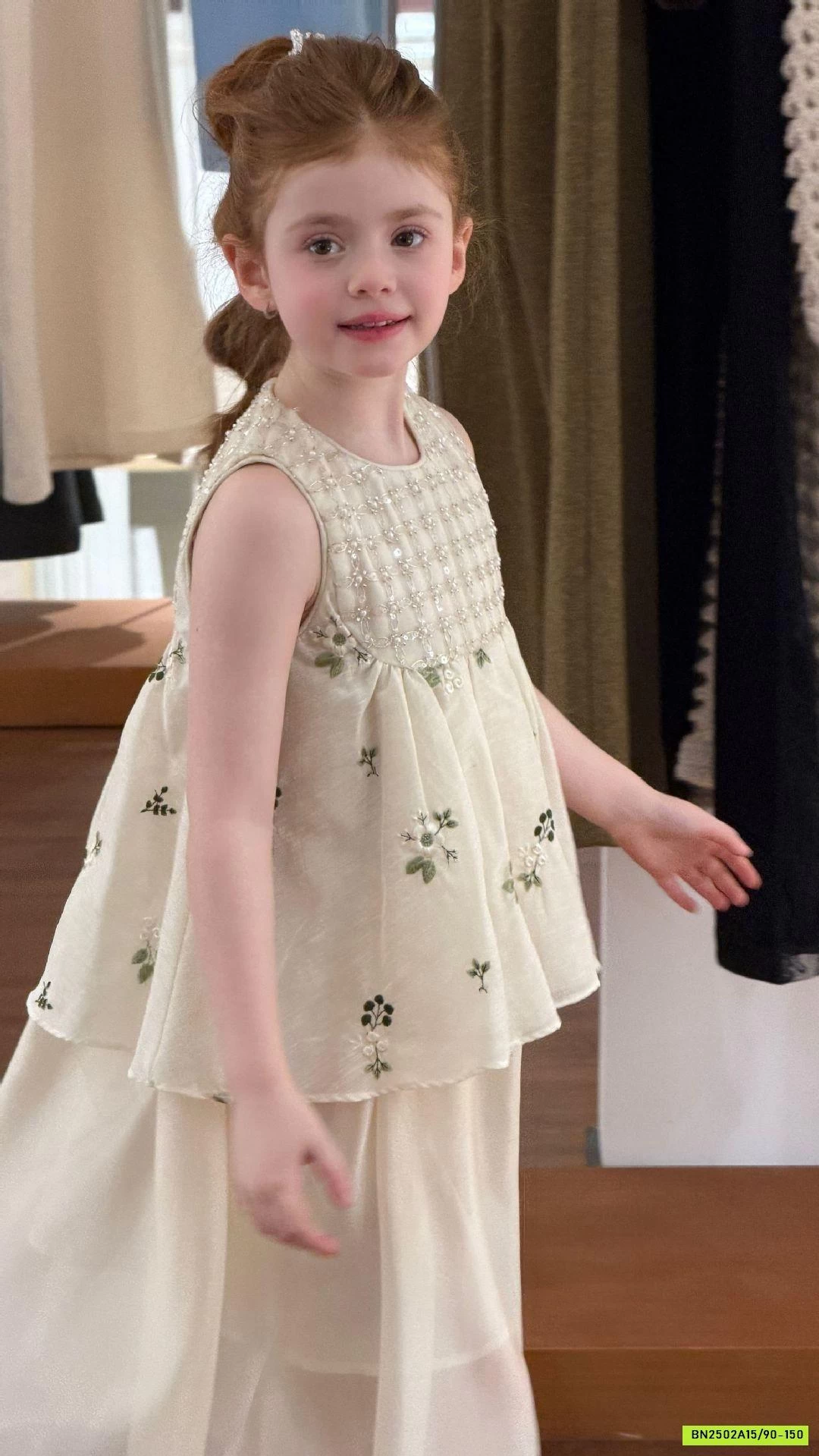 ĐẦM HOA THÊU CAO CẤP ĐÍNH CƯỜM