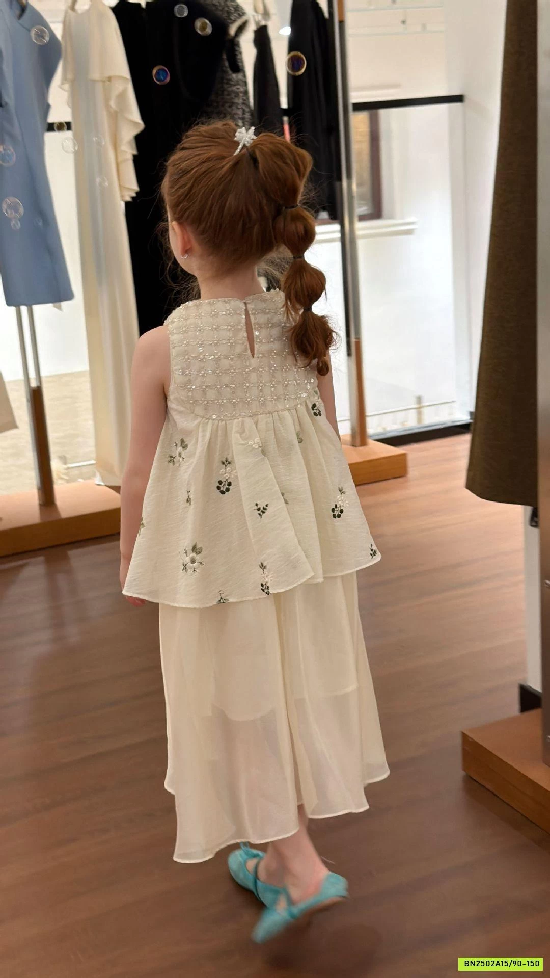 ĐẦM HOA THÊU CAO CẤP ĐÍNH CƯỜM