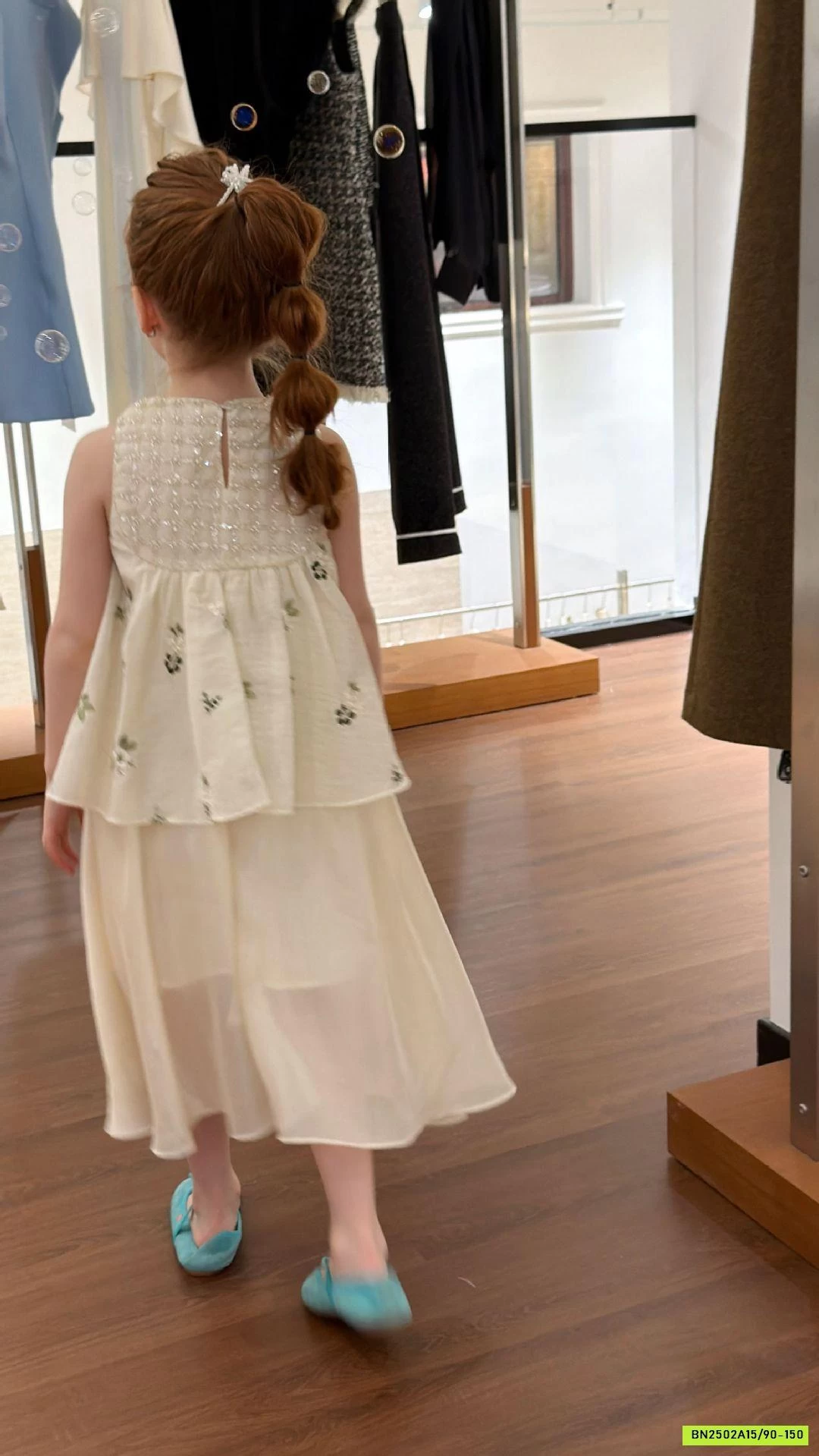 ĐẦM HOA THÊU CAO CẤP ĐÍNH CƯỜM