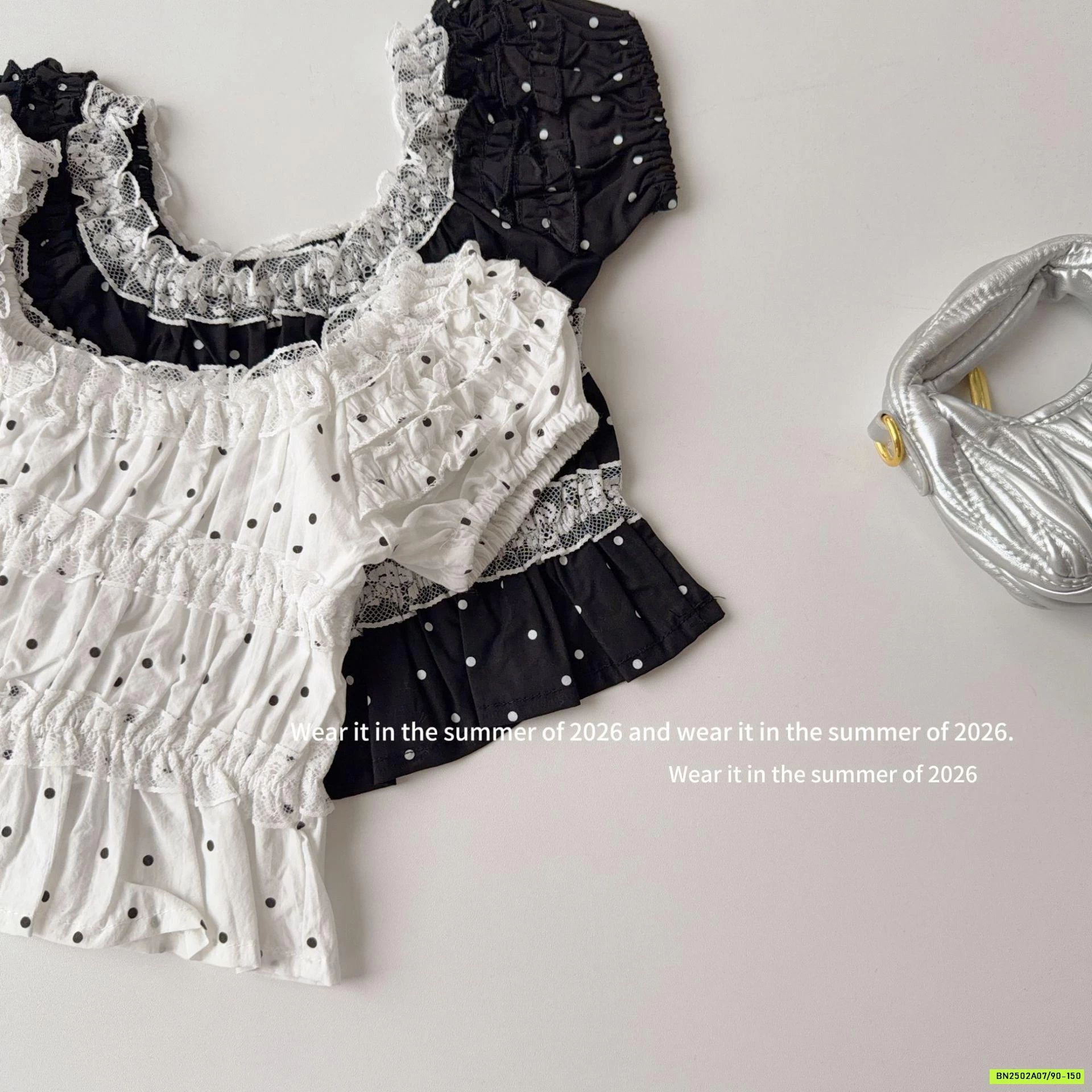 SƠ MI CHẤM BI VIỀN BÈO T&Q KIDS