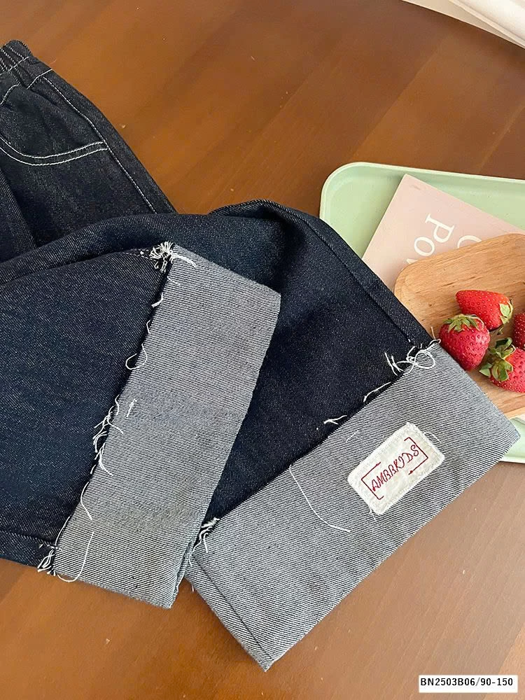 QUẦN JEAN XANH ĐẬM GẤP GẤ AMBB 25A008