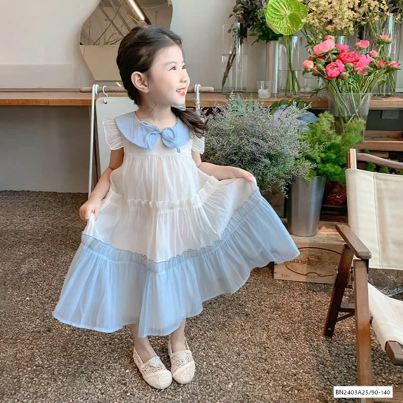 ĐẦM XÒE ĐUÔI CÁ PHỐI XANH