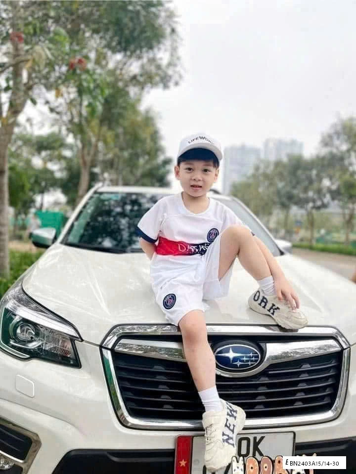 BST BỘ THỂ THAO CHO BÉ