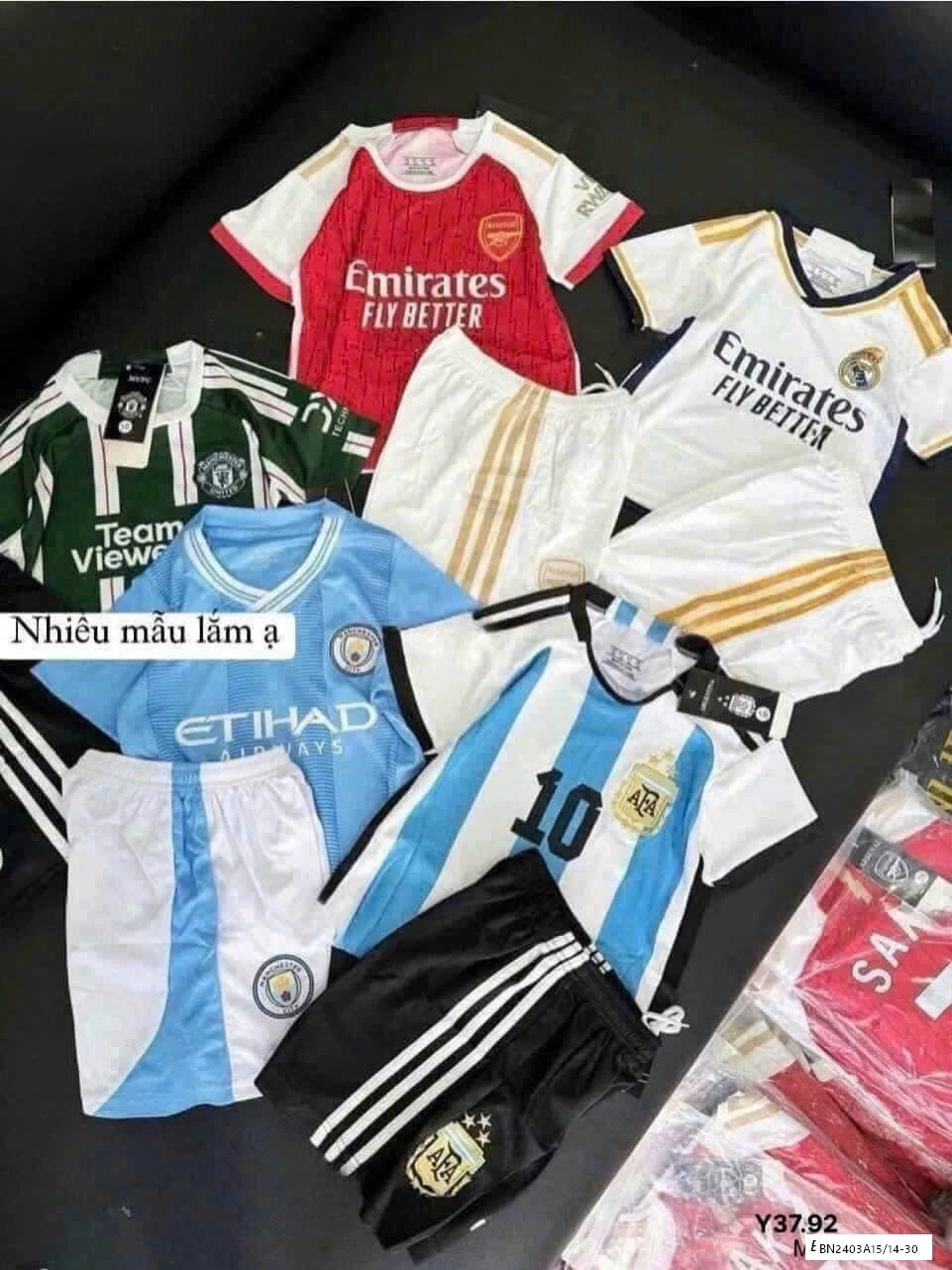 BST BỘ THỂ THAO CHO BÉ