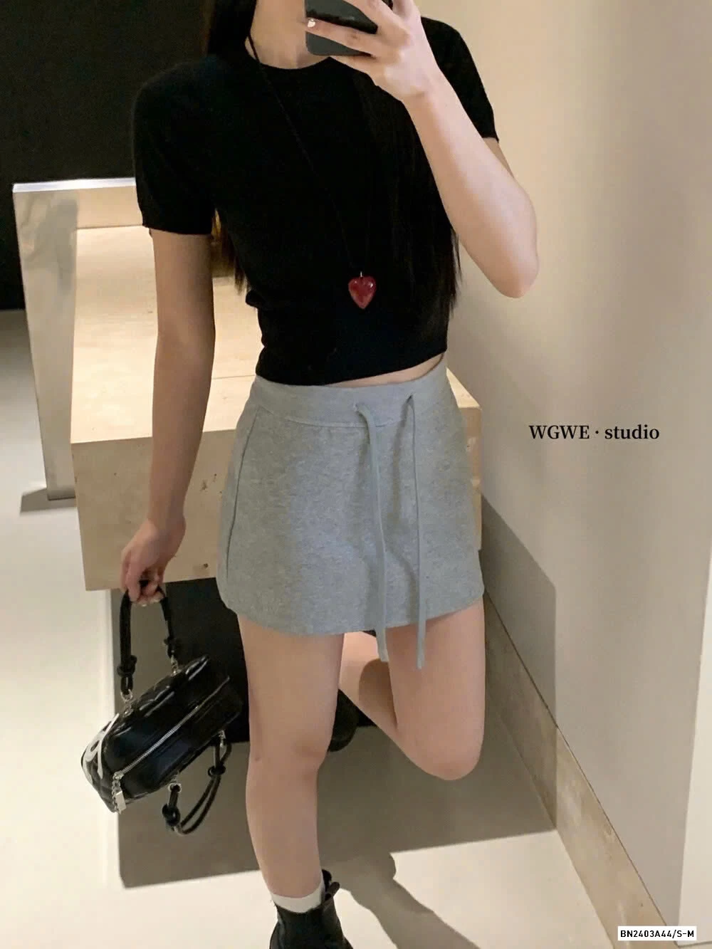 QUẦN VÁY CHỮ A WG.WE