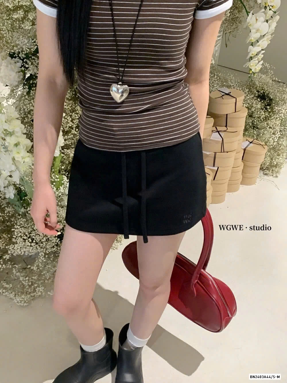 QUẦN VÁY CHỮ A WG.WE